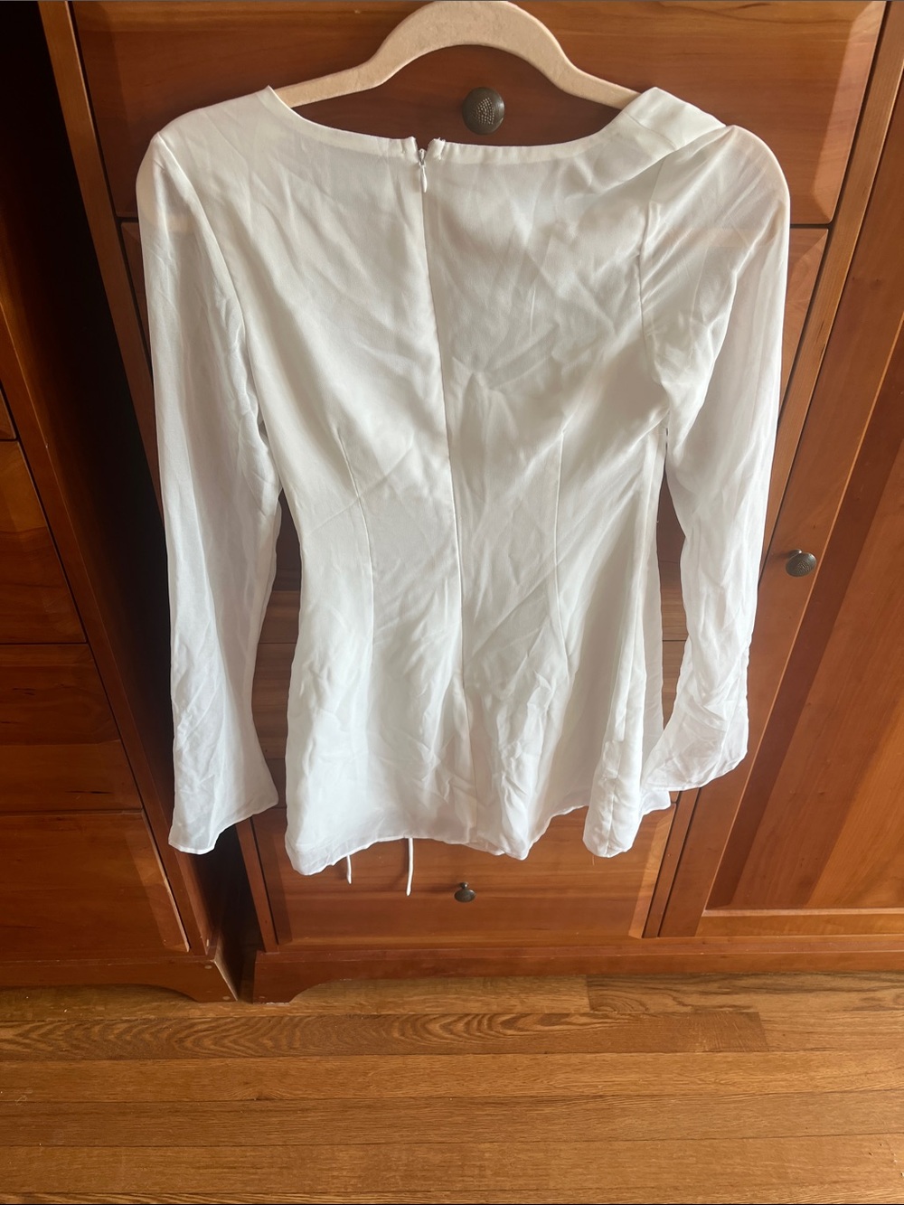 Beginning Boutique Lucy White Long Sleeve Mini Dress, size 2 - Picture 2 of 6